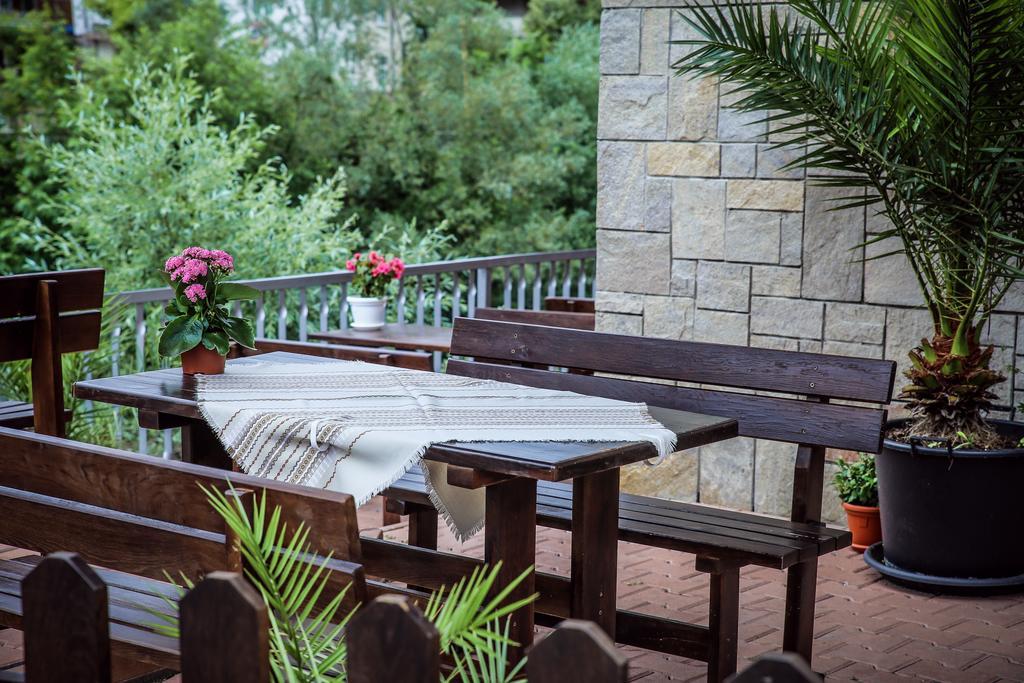 Бялата Къща Hotel Zlatograd Buitenkant foto